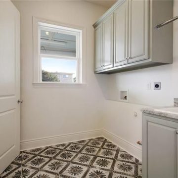 1dae14ff1e5648a41b351d8072e78c60l-m17xd-w1020_h770_q80